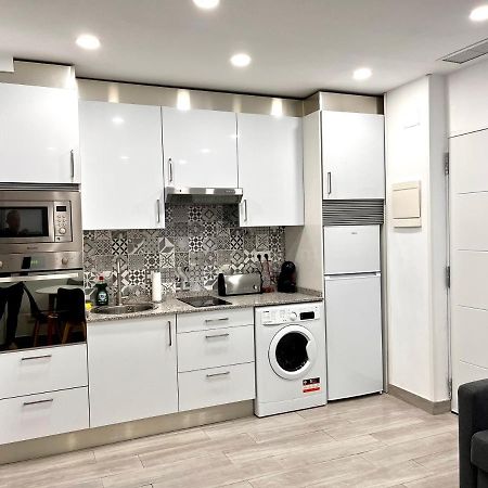 Maximilian Dreams 2 Apartment Madrid Bagian luar foto
